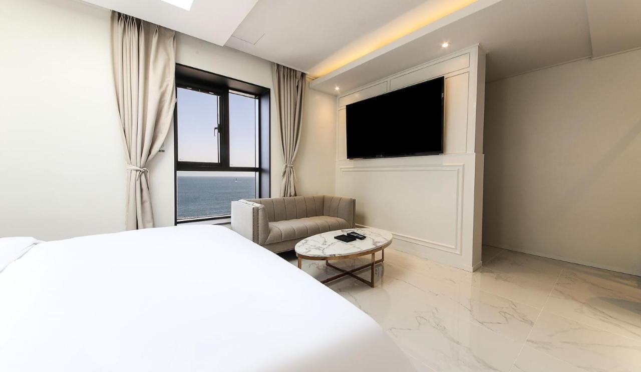 H Moment Hotel Songjeong بوسان المظهر الخارجي الصورة
