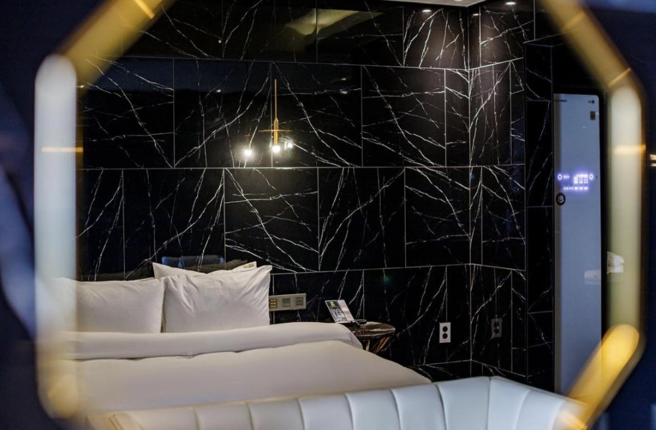 H Moment Hotel Songjeong بوسان المظهر الخارجي الصورة