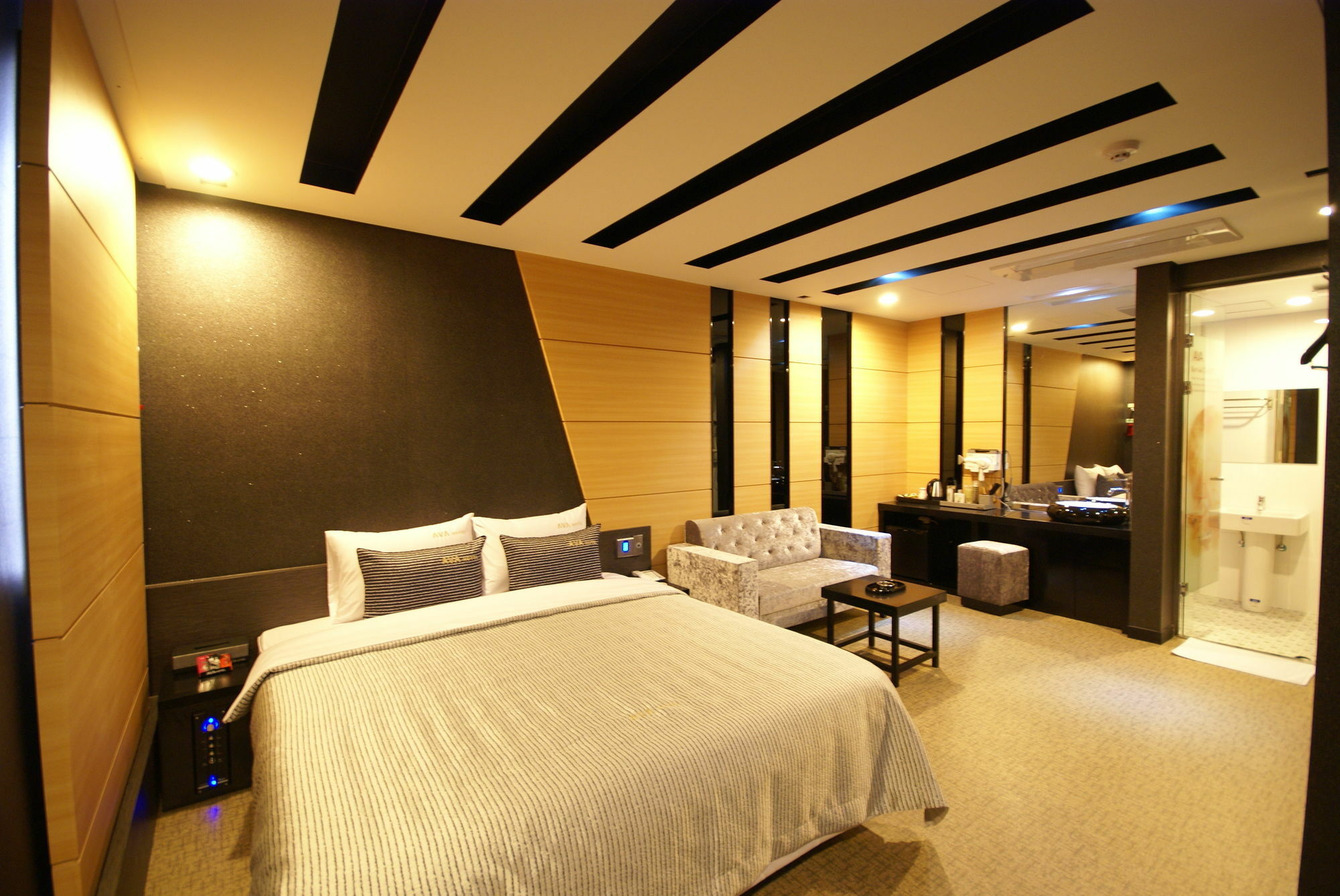 H Moment Hotel Songjeong بوسان المظهر الخارجي الصورة