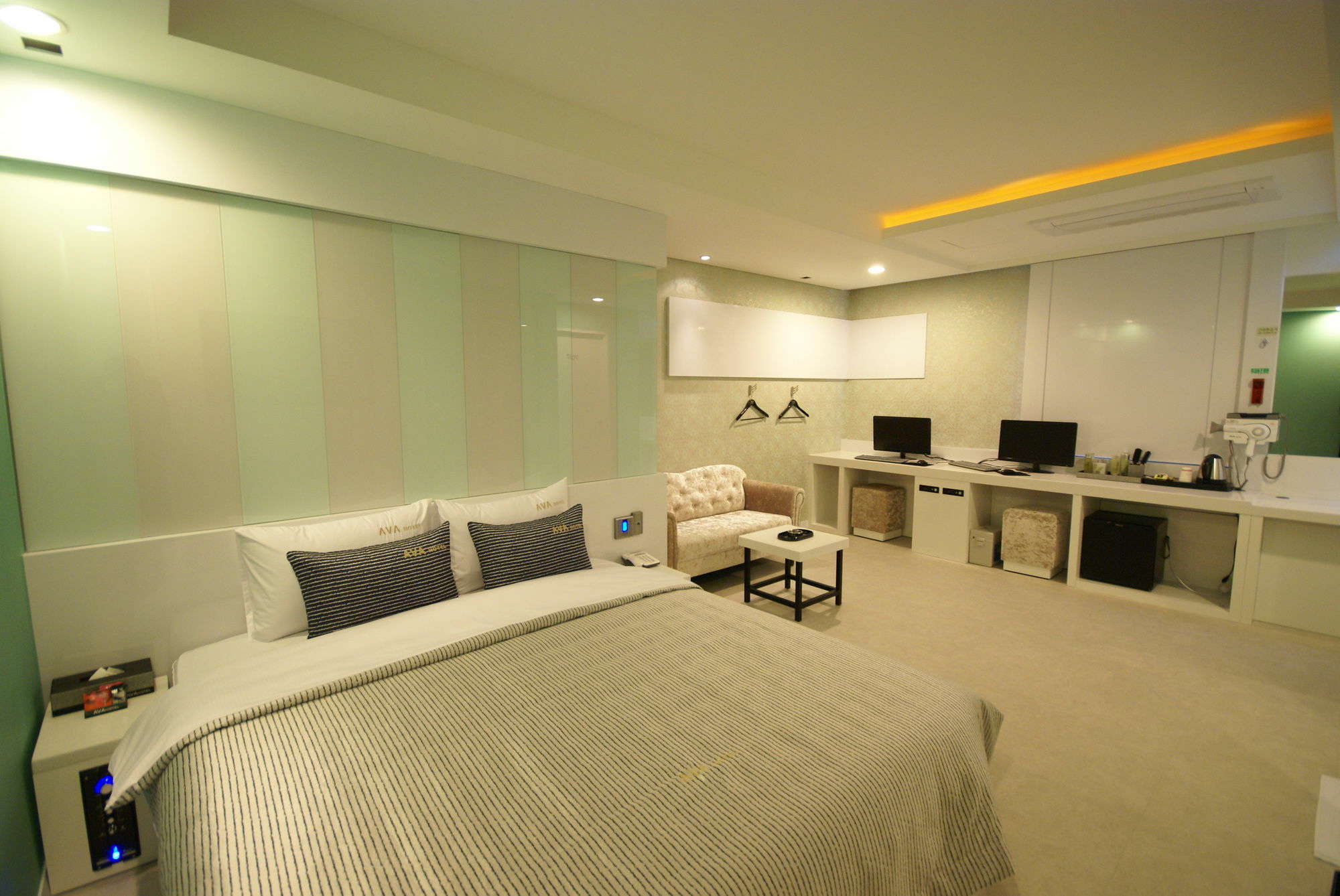 H Moment Hotel Songjeong بوسان المظهر الخارجي الصورة
