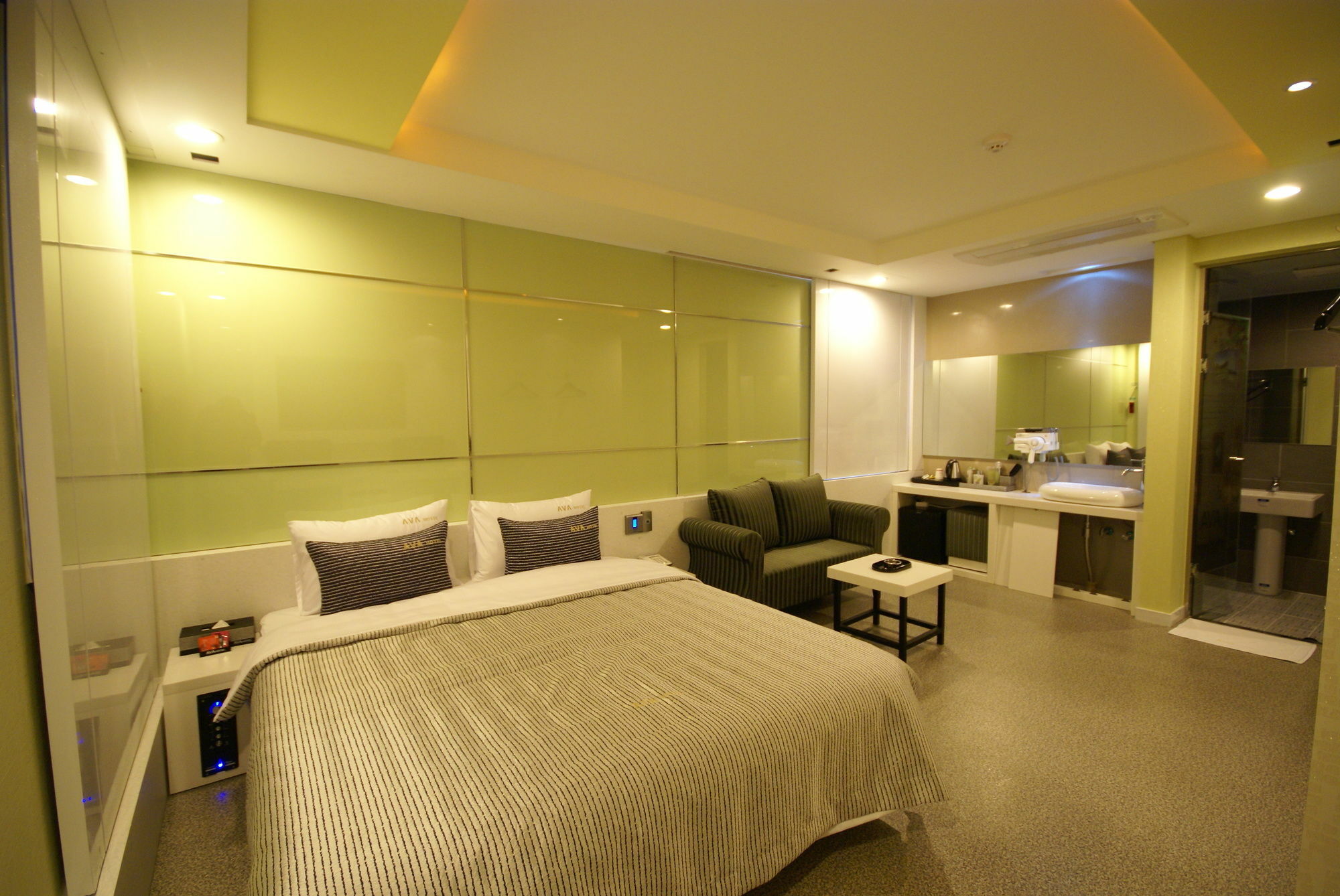 H Moment Hotel Songjeong بوسان المظهر الخارجي الصورة