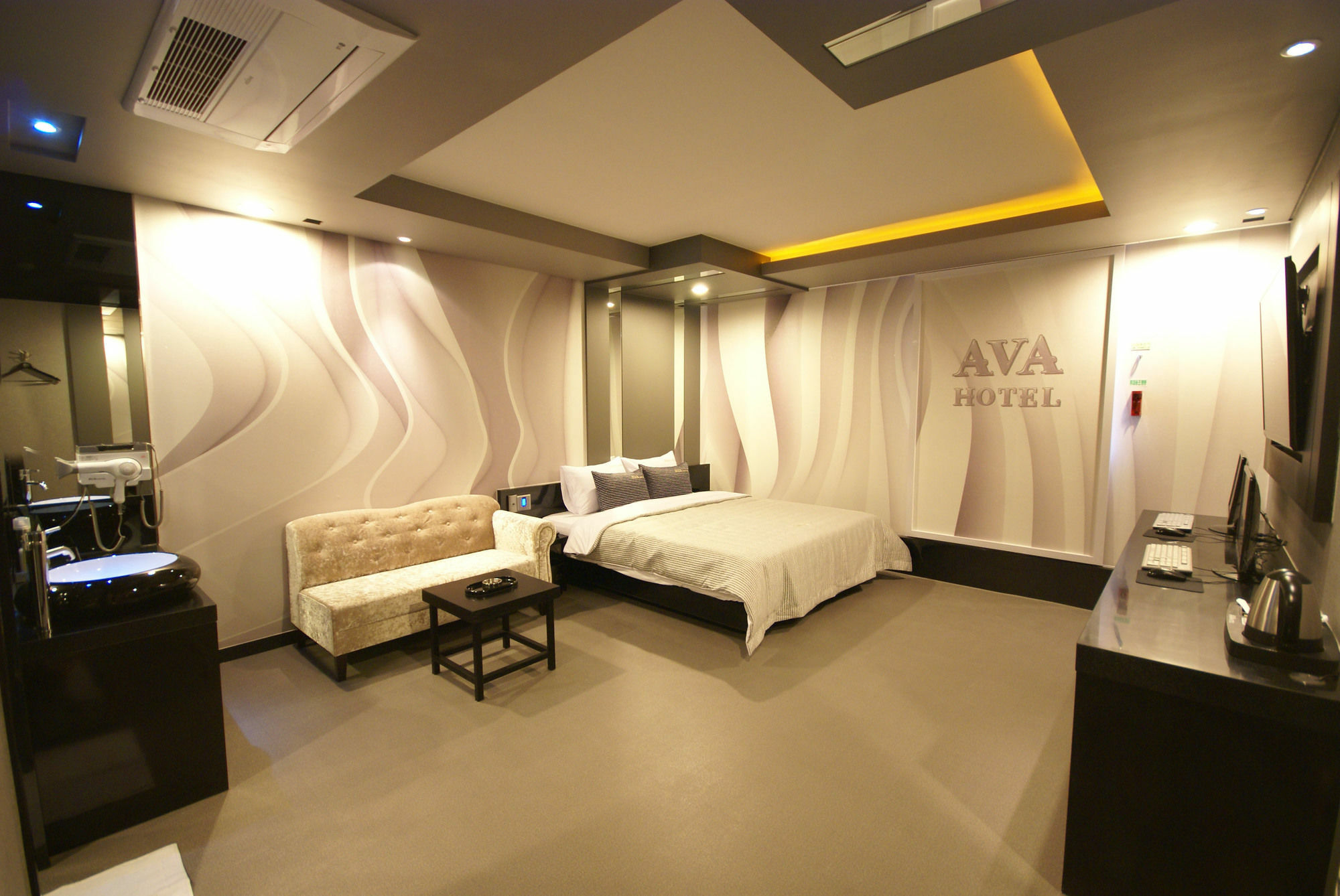 H Moment Hotel Songjeong بوسان المظهر الخارجي الصورة